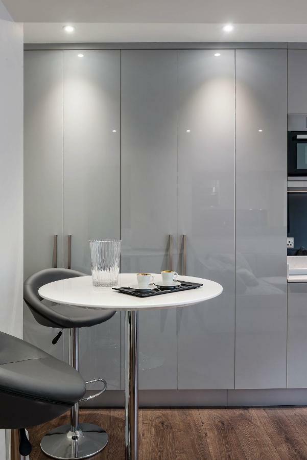 Beautiful Chelsea Apartment In Fashion District Londen Buitenkant foto